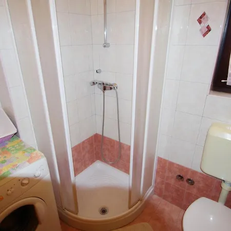 Charming In Near Sea Apartment