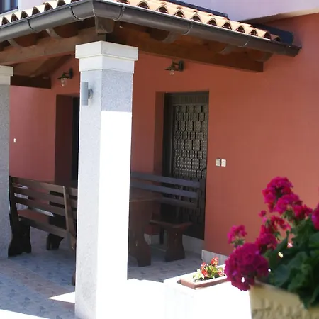 Apartment Charming In Near Sea *